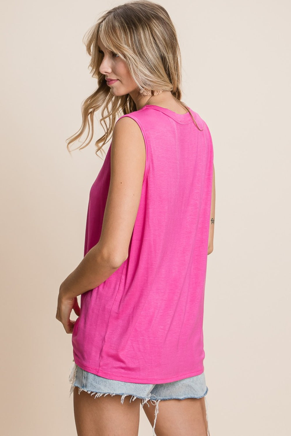 BiBi Cutout Round Neck Sleeveless Top-1