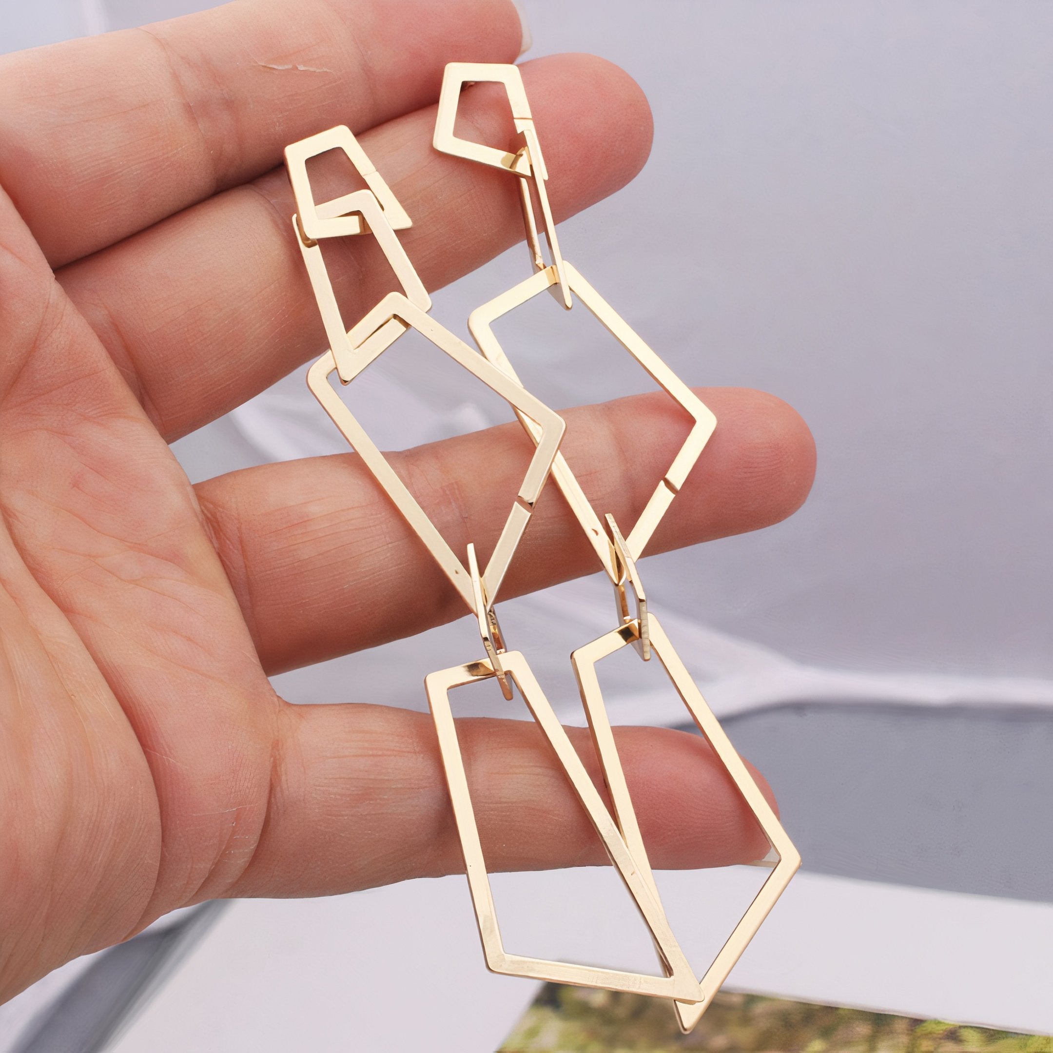 Aria Earrings-1